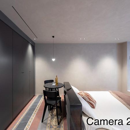 Berht - Appartamenti Al Centro Di Catânia Exterior foto
